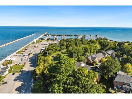 24-5 Carncastle Gate, St. Catharines, ON - Outdoor With Body Of Water With View