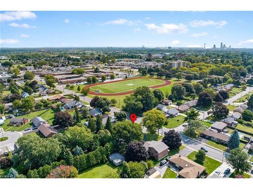 6525 O'Neil Street, Niagara Falls, ON - Outdoor With View