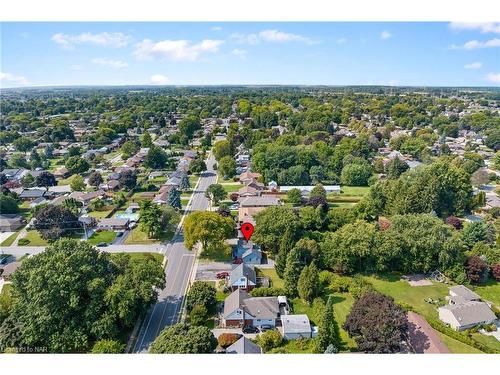 6525 O'Neil Street, Niagara Falls, ON - Outdoor With View