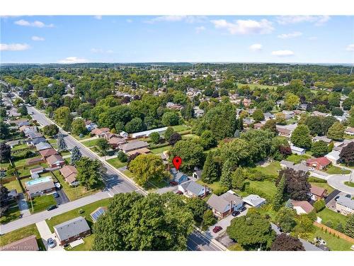 6525 O'Neil Street, Niagara Falls, ON - Outdoor With View