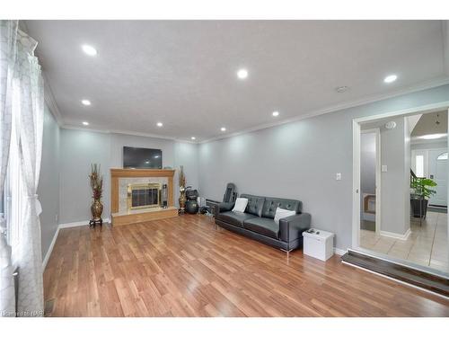 46 Fortura Court, Thorold, ON - Indoor With Fireplace