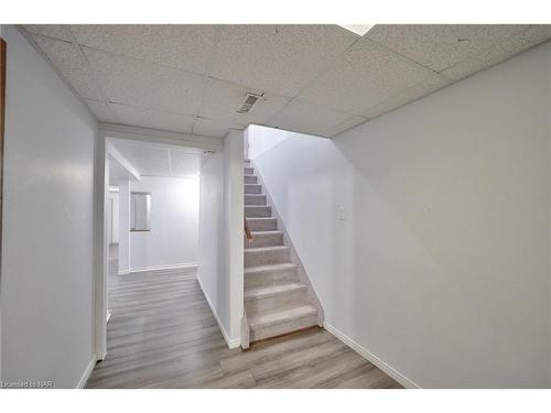 46 Fortura Court, Thorold, ON - Indoor Photo Showing Other Room