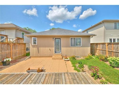 114 Wallace Avenue S, Welland, ON - Outdoor With Deck Patio Veranda