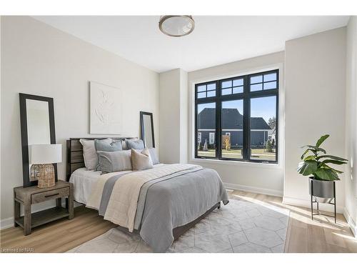 3542 Whispering Woods Trail, Ridgeway, ON - Indoor Photo Showing Bedroom