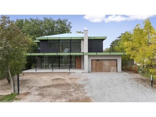 8 Kent Street, Niagara-On-The-Lake, ON - Outdoor