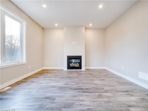 3356 Willguard Court, Niagara Falls, ON - Indoor Photo Showing Other Room With Fireplace