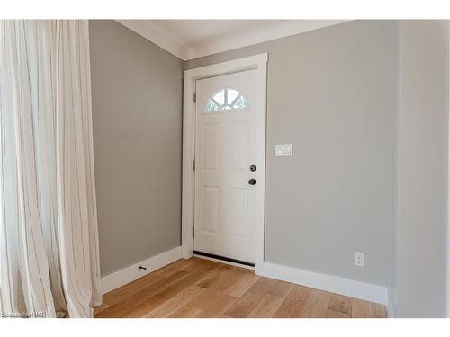 148 Young Street, Welland, ON - Indoor Photo Showing Other Room