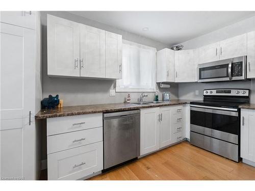 148 Young Street, Welland, ON - Indoor Photo Showing Kitchen