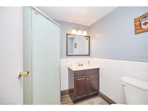 38 Culligan Crescent, Thorold, ON - Indoor Photo Showing Bathroom