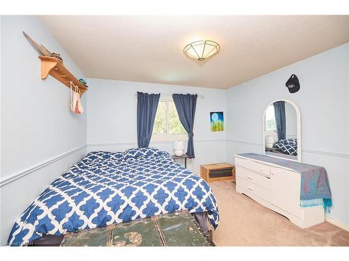 38 Culligan Crescent, Thorold, ON - Indoor Photo Showing Bedroom