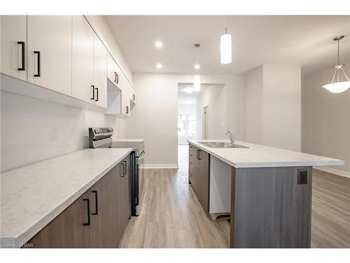 1A-41 St Davids Road West, Thorold, ON - Indoor Photo Showing Kitchen