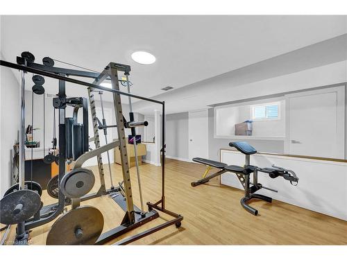 5 Longview Drive, Mount Hope, ON - Indoor Photo Showing Gym Room