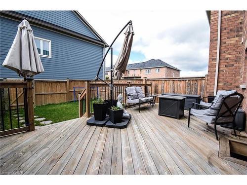 54 Juneberry Road, Thorold, ON - Outdoor With Deck Patio Veranda With Exterior