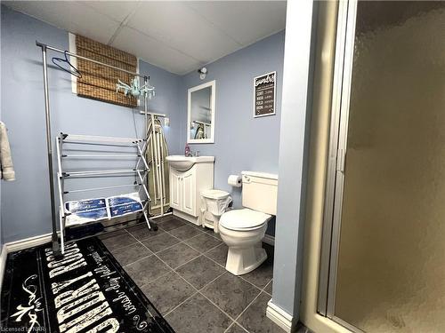 59 Graystone Crescent, Welland, ON - Indoor Photo Showing Bathroom