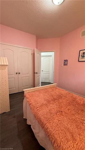 40 Sinclair Street Street, Dundalk, ON - Indoor Photo Showing Bedroom