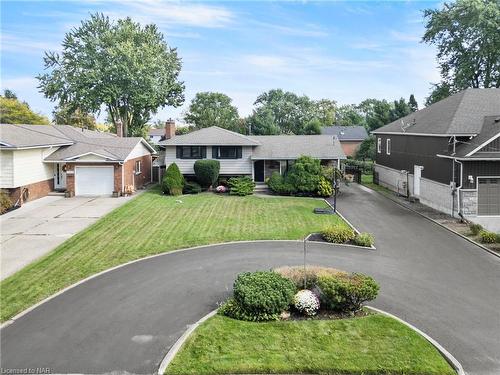 2978 St. Paul Avenue, Niagara Falls, ON - Outdoor With Facade