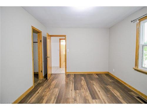 64 White Avenue, Welland, ON - Indoor Photo Showing Other Room