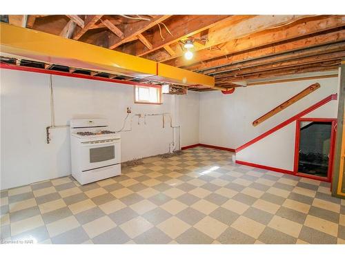 64 White Avenue, Welland, ON - Indoor Photo Showing Basement