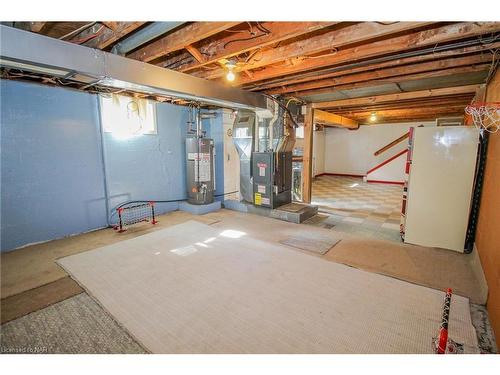 64 White Avenue, Welland, ON - Indoor Photo Showing Basement