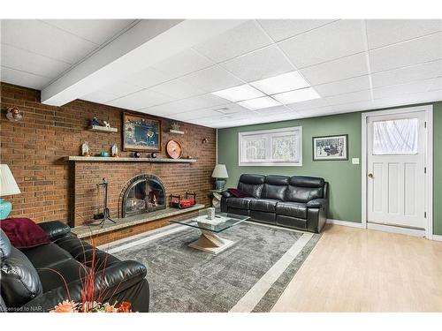 21 Kimbermount Drive, St. Catharines, ON - Indoor With Fireplace