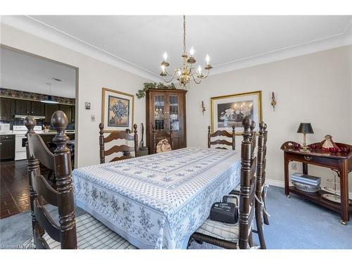 63 Mountain Street, St. Catharines, ON - Indoor Photo Showing Dining Room