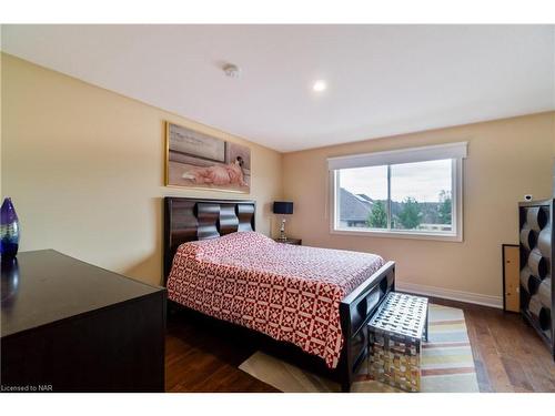 3897 Settler'S Cove Drive, Stevensville, ON - Indoor Photo Showing Bedroom