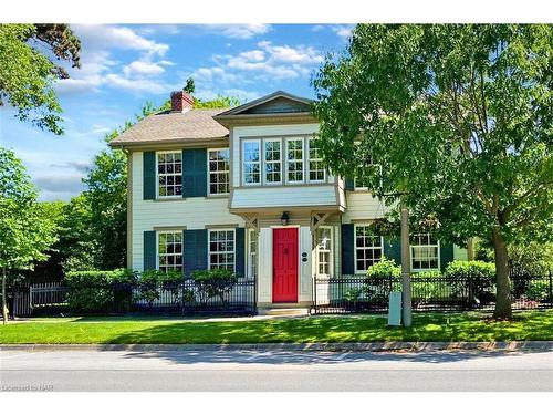 1-175 Queen Street, Niagara-On-The-Lake, ON - Outdoor With Facade