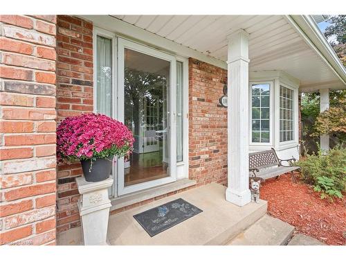 105 Dorothy Street, St. Catharines, ON - Outdoor With Deck Patio Veranda With Exterior