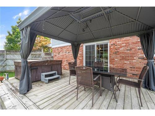 105 Dorothy Street, St. Catharines, ON - Outdoor With Deck Patio Veranda With Exterior