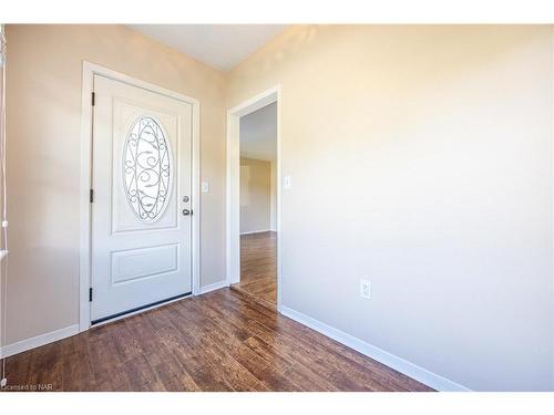 28 Shakespeare Avenue, St. Catharines, ON - Indoor Photo Showing Other Room