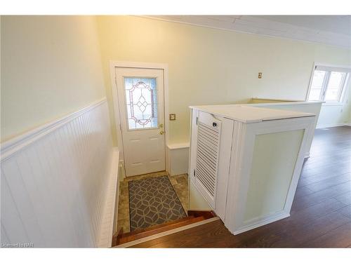 7 Park Street, Nanticoke, ON - Indoor Photo Showing Other Room