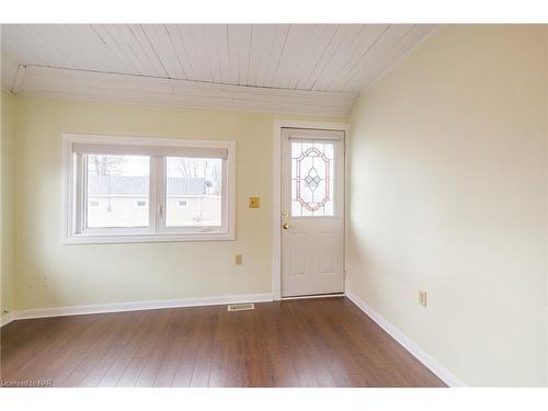 7 Park Street, Nanticoke, ON - Indoor Photo Showing Other Room