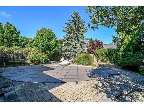 75 Kunda Park Boulevard, Fonthill, ON - Outdoor