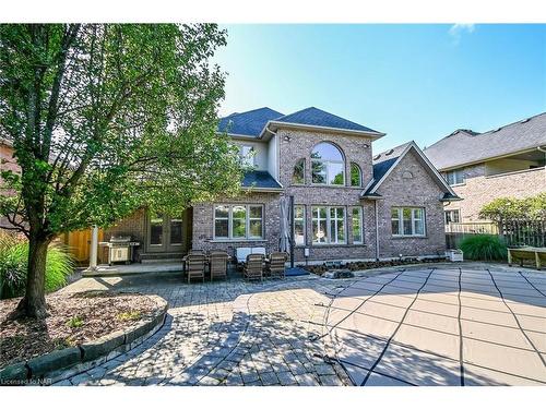 75 Kunda Park Boulevard, Fonthill, ON - Outdoor