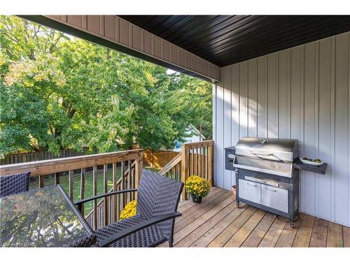 3217 Dorchester Road, Niagara Falls, ON - Outdoor With Deck Patio Veranda With Exterior