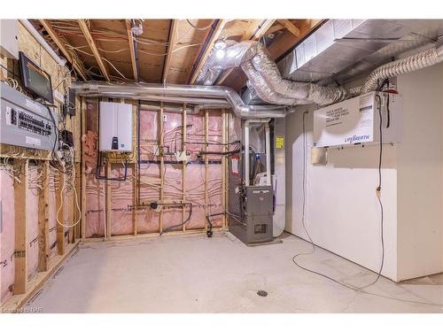 3217 Dorchester Road, Niagara Falls, ON - Indoor Photo Showing Basement