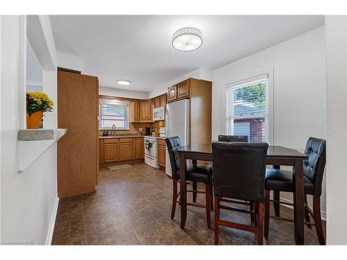 436 Bunting Road, St. Catharines, ON - Indoor Photo Showing Dining Room