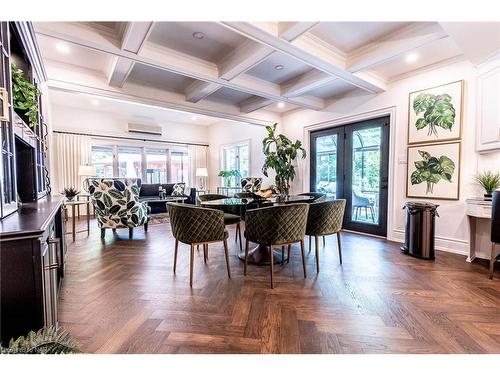 76 Adriatic Boulevard, Stoney Creek, ON - Indoor Photo Showing Dining Room