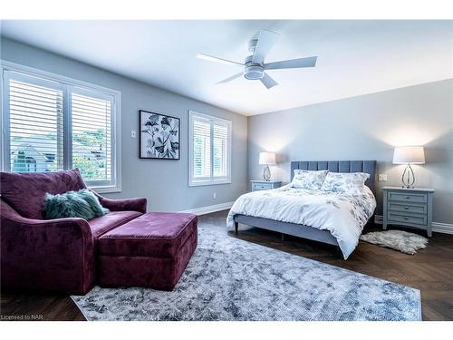 76 Adriatic Boulevard, Stoney Creek, ON - Indoor Photo Showing Bedroom