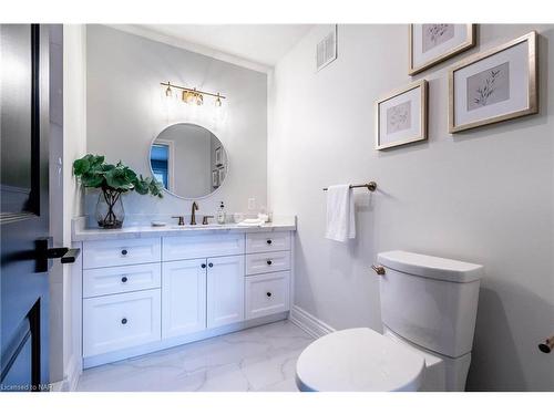 76 Adriatic Boulevard, Stoney Creek, ON - Indoor Photo Showing Bathroom