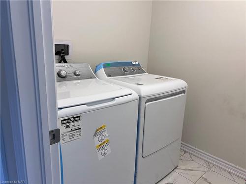 29 Ever Sweet Way Way, Thorold, ON - Indoor Photo Showing Laundry Room