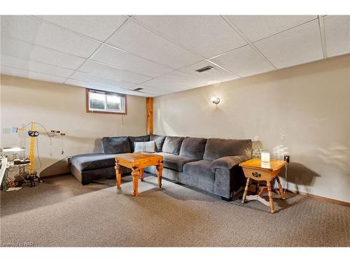 40 Gaspare Drive, Port Colborne, ON - Indoor Photo Showing Basement