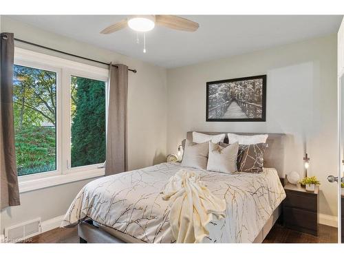 47 Beamer Avenue, St. Catharines, ON - Indoor Photo Showing Bedroom