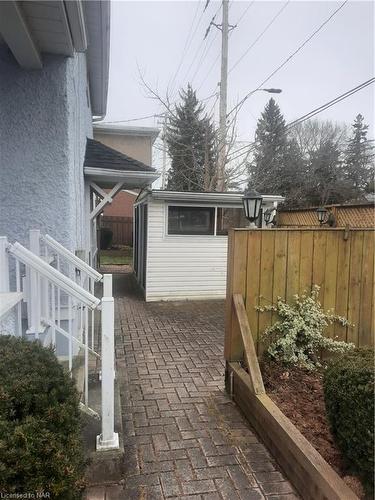 169-171 Merritt Street, Welland, ON - Outdoor