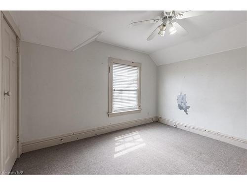 44 Carlisle Street, St. Catharines, ON - Indoor Photo Showing Other Room