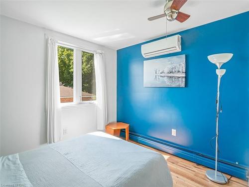 13 Lakewood Crescent, Port Colborne, ON - Indoor Photo Showing Bedroom