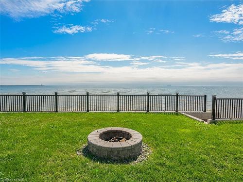 13 Lakewood Crescent, Port Colborne, ON - Outdoor With Body Of Water With View