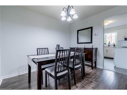 13-110 Silvan Drive, Welland, ON - Indoor Photo Showing Dining Room