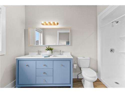 1030 Hansler Road, Welland, ON - Indoor Photo Showing Bathroom