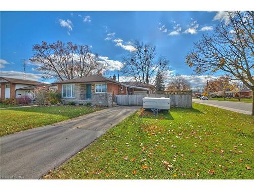 127 Windsor Street, Welland, ON - Outdoor With Facade